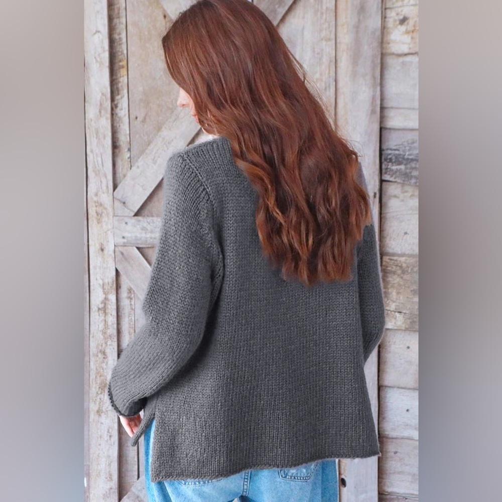 WOODEN SHIPS DOGS COFFEE WEEKENDS CREW GREY SWEATER SIZE XS - Picture 2 of 3